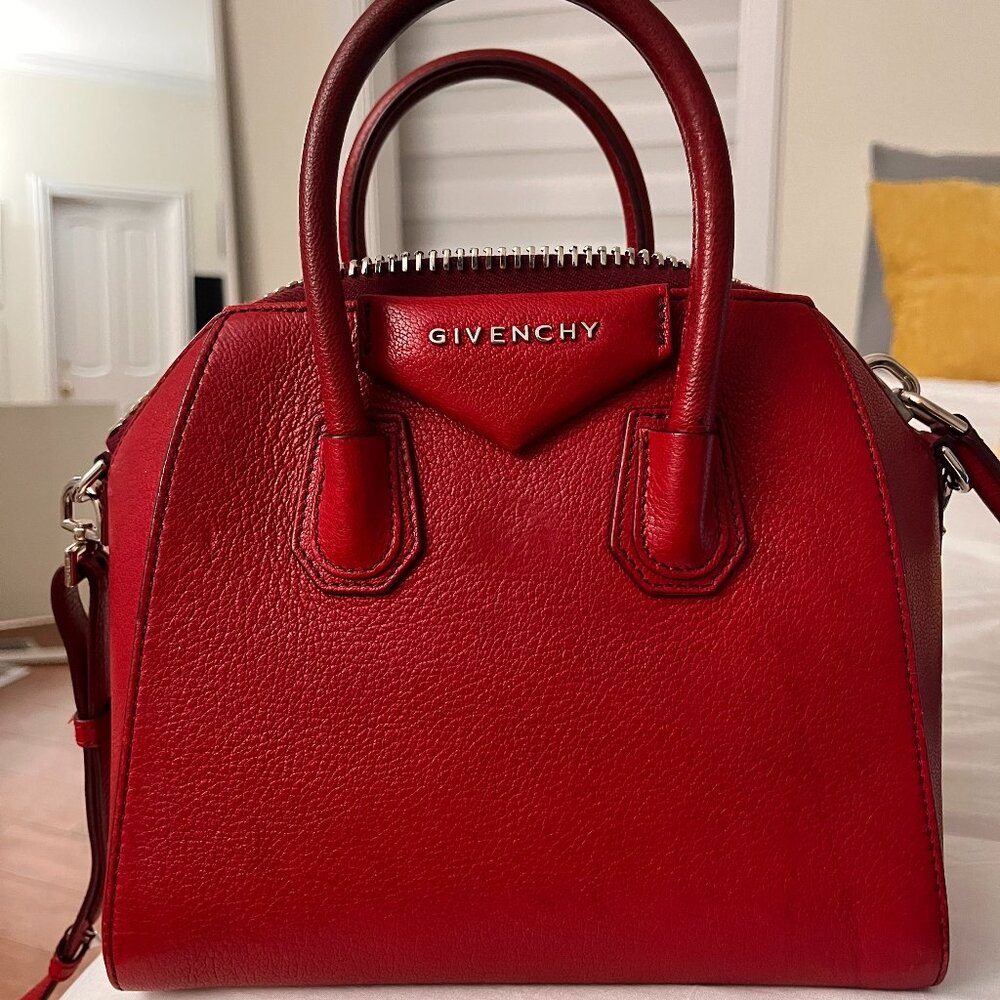 Givenchy Antigona Mini Grained Leather Bag